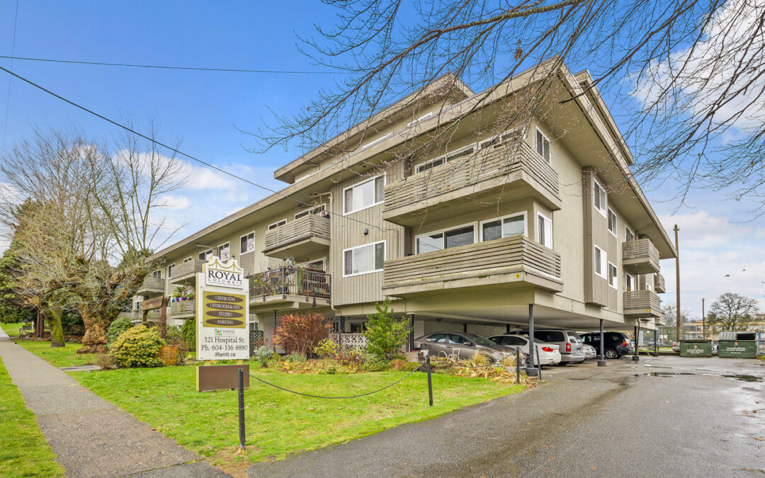 Sapperton Multi unit Building
